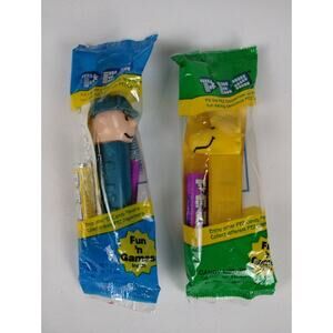 Pez Dispensers Peanuts - Charlie Brown Woodstock - Lot of 2
